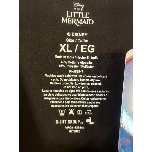 Disney The Little Mermaid Adult Black Graphic T-Shirt NWT Size XL (5526) - Picture 3 of 4